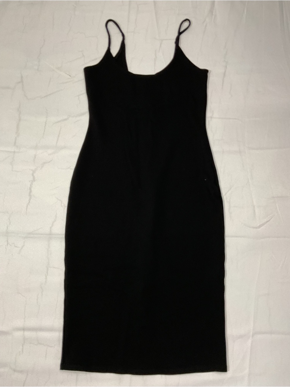 Sleek Black Midi Slip Dress with Spaghetti Straps